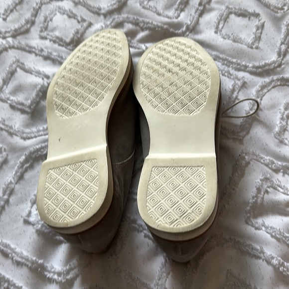 Men’s Steve Madden dress shoes - Picture 3 of 5